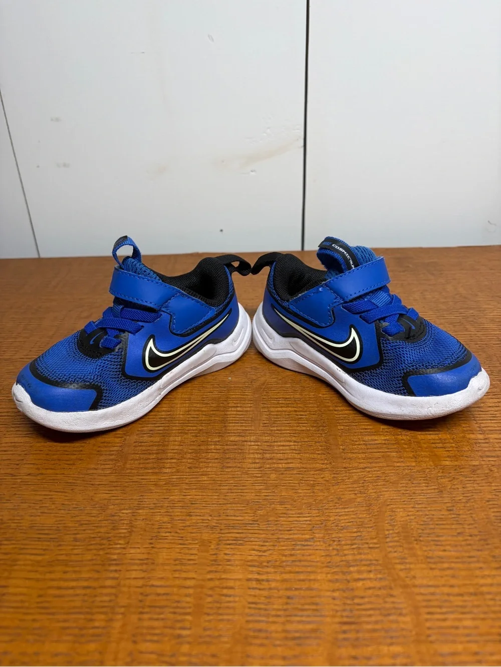 Nike Cosmic Runner Baby/Toddler Sneakers Royal Blue - Size 6C